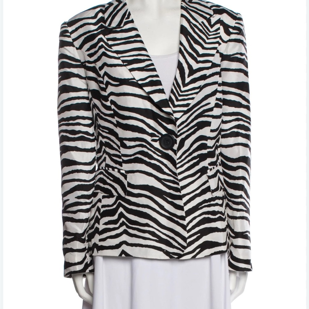Stylish  Silk Black and White Zebra Print Women's Jacket
New never worn - Picture 4 of 12